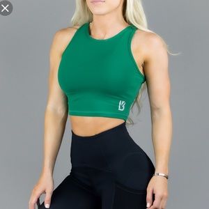 Buffbunny Aurora crop